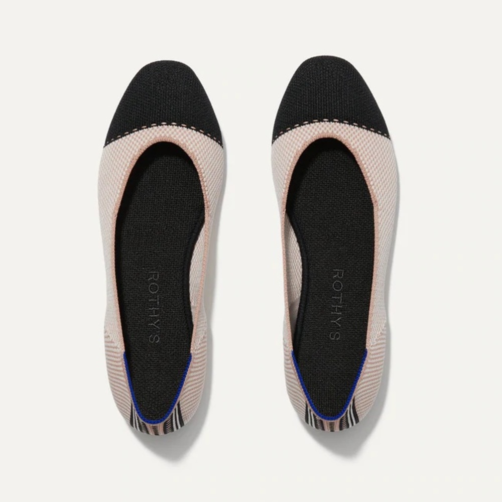 Black and white Rothy’s flats. Like new
